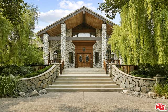 Canyon Country, CA 91387,26839 Triumph Ave