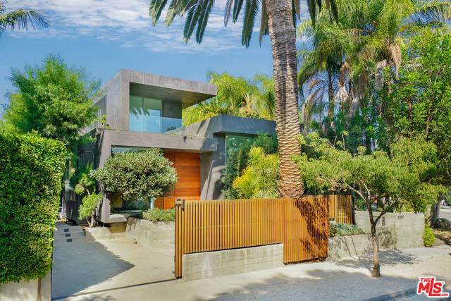 West Hollywood, CA 90048,8709 Rangely Ave