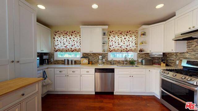 Granada Hills, CA 91344,10506 Hayvenhurst Ave
