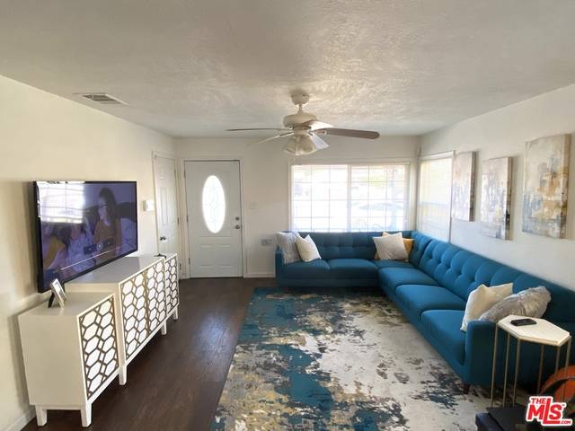 South Gate, CA 90280,9528 Otis St