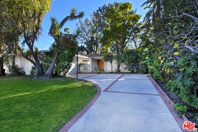 Northridge, CA 91326,18234 Tribune St