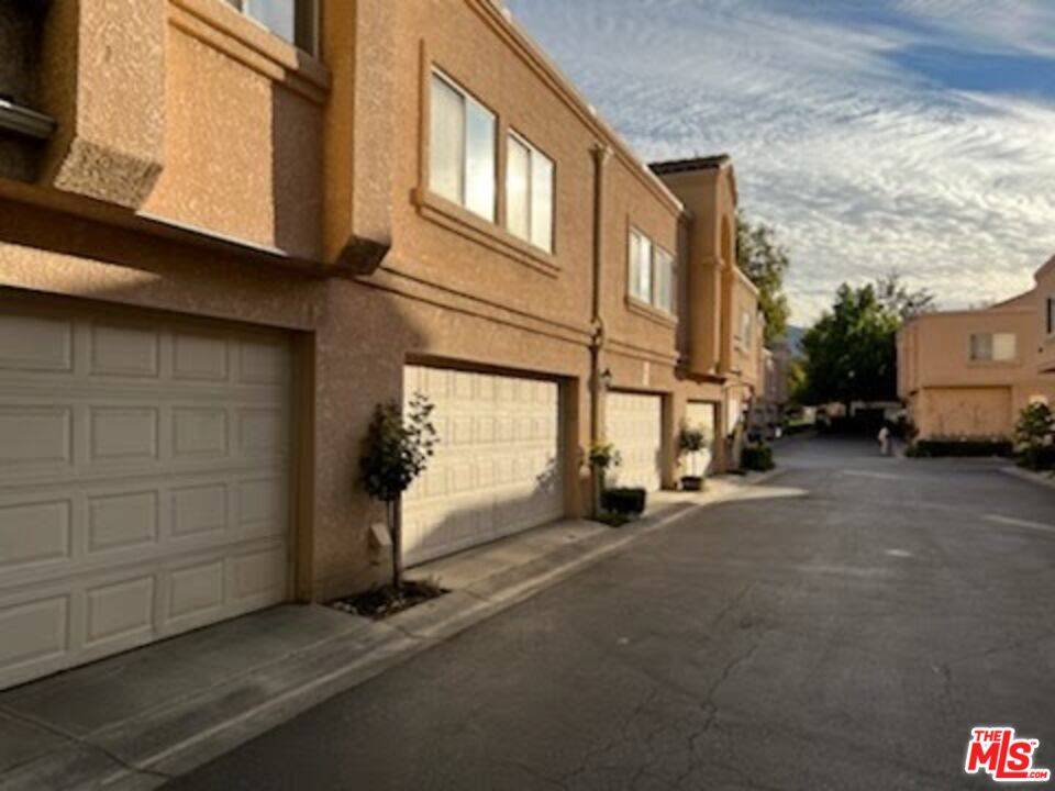 Stevenson Ranch, CA 91381,25258 Steinbeck Ave #E