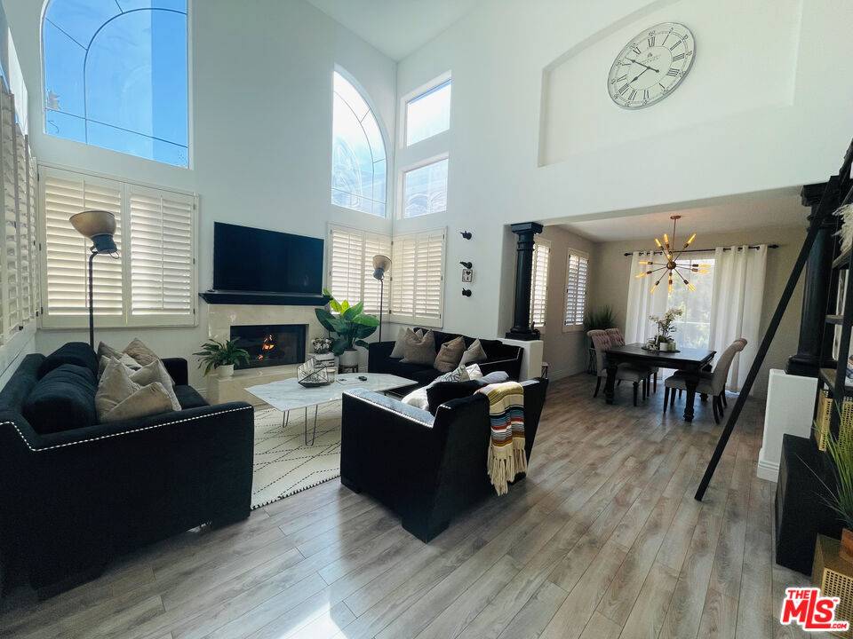 Westlake Village, CA 91362,1151 WESTCREEK LN