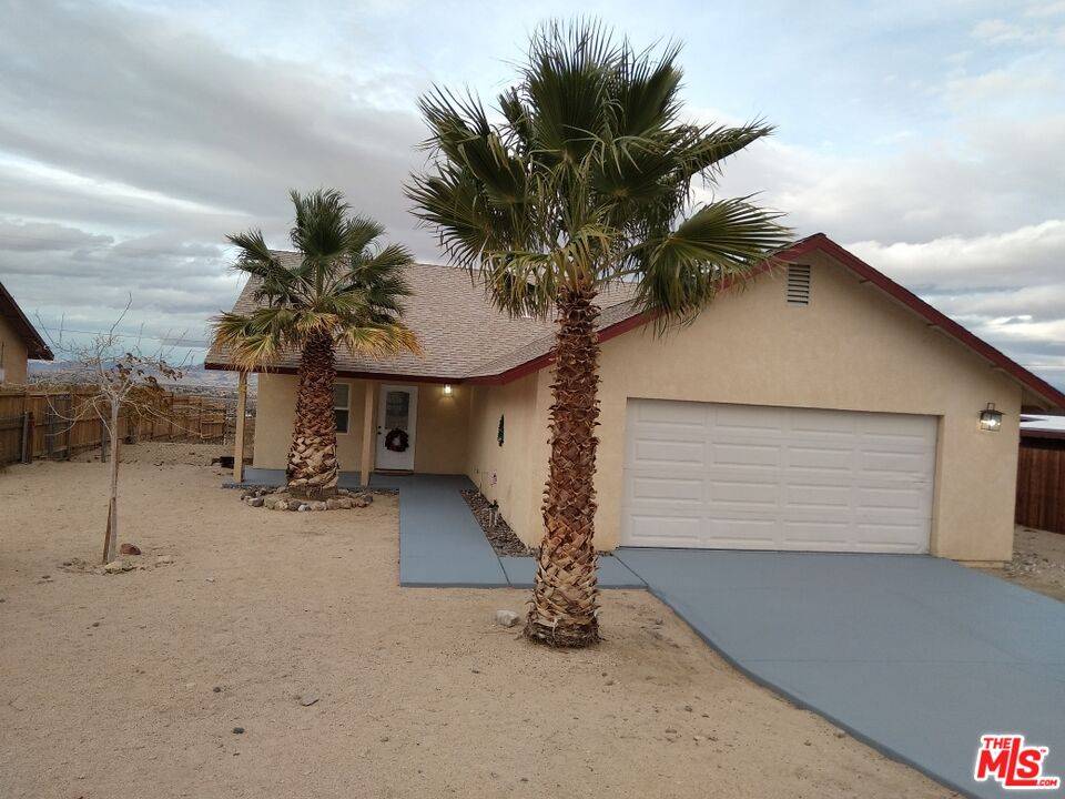 Twenty-nine Palms, CA 92277,74442 TWILIGHT DR