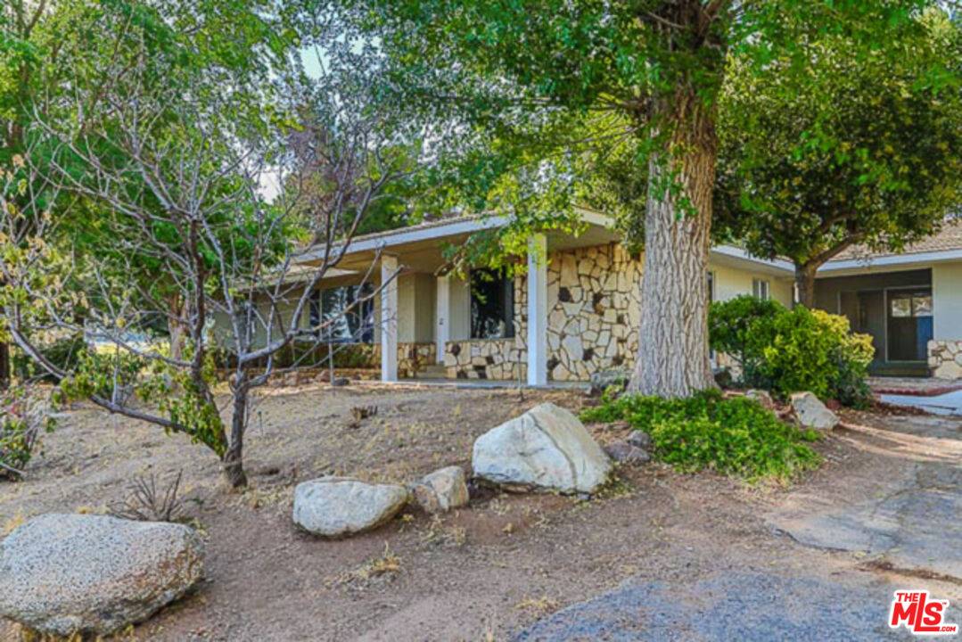 Acton, CA 93510,3635 SIERRA HWY