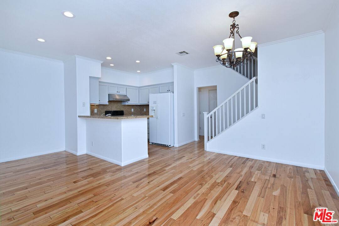 Santa Clarita, CA 91355,27056 VICTORIA LN #117