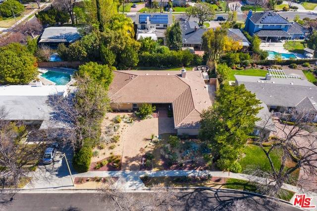 Woodland Hills, CA 91367,5346 Bayer Pl