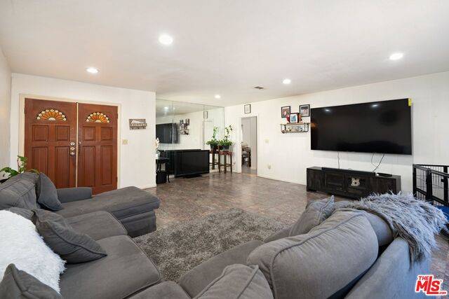 Monterey Park, CA 91755,117 S Orange AVE