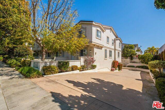 Redondo Beach, CA 90278,634 Meyer Ln #C