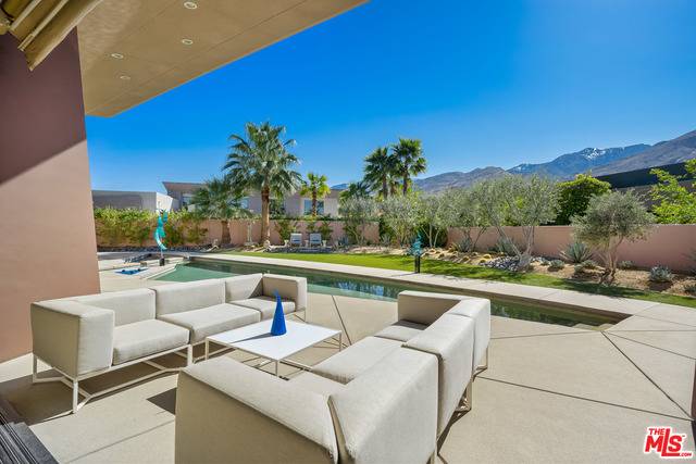 Palm Springs, CA 92264,365 Patel Pl