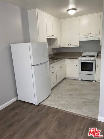 Sylmar, CA 91342,13040 Dronfield Ave #12