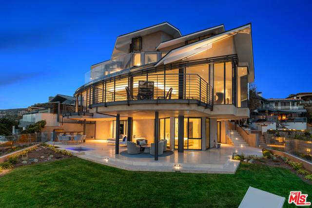 Laguna Beach, CA 92651,56 N La Senda Dr