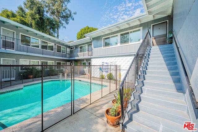 Pacific Palisades, CA 90272,16411 W Sunset Blvd