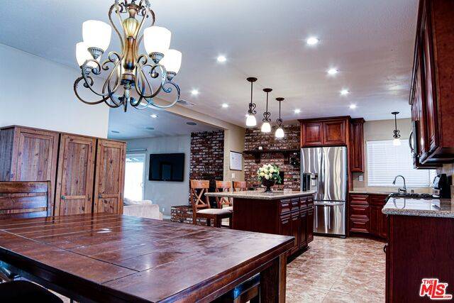 Simi Valley, CA 93065,1254 Carmel Dr