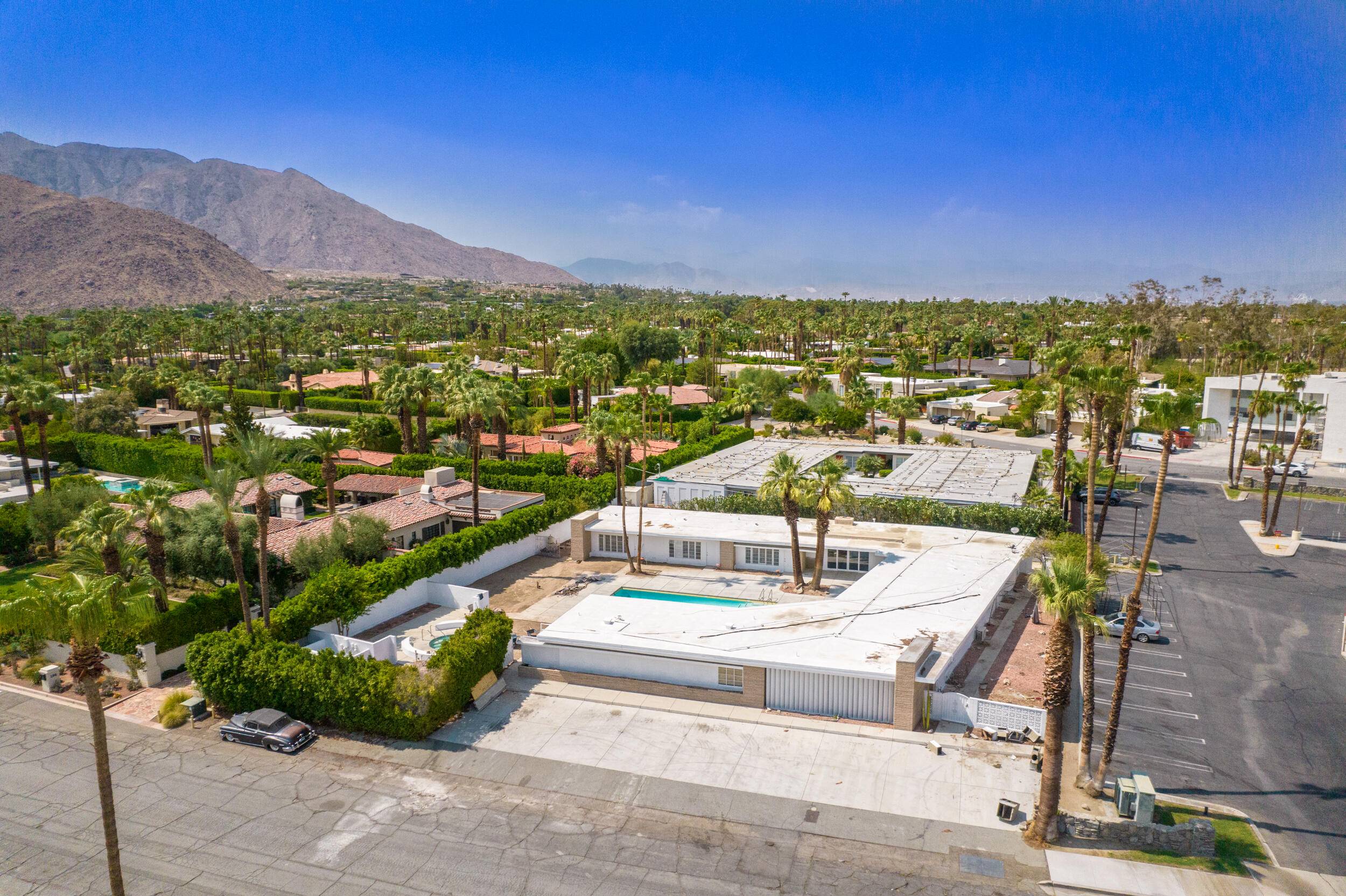 Palm Springs, CA 92262,120 W Vereda Sur