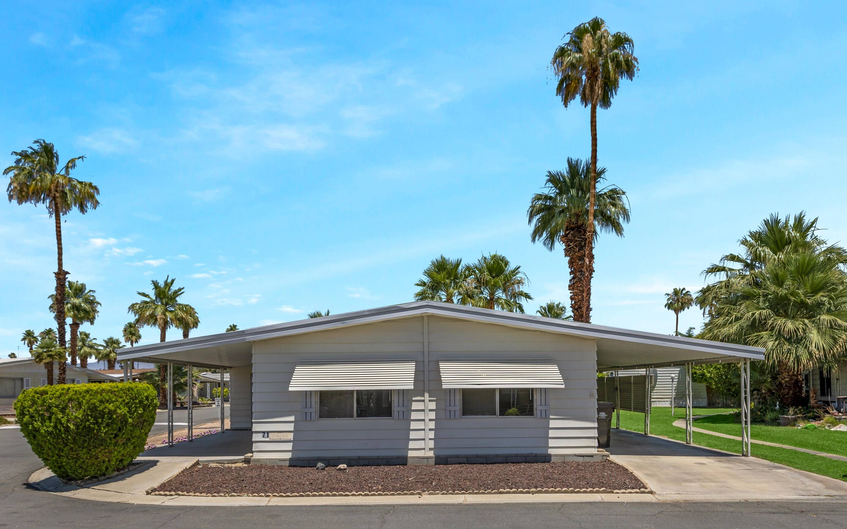 Palm Springs, CA 92264,71 Calle De Estrellas