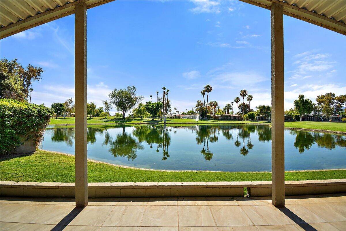 Palm Desert, CA 92260,73450 Country Club DR #163