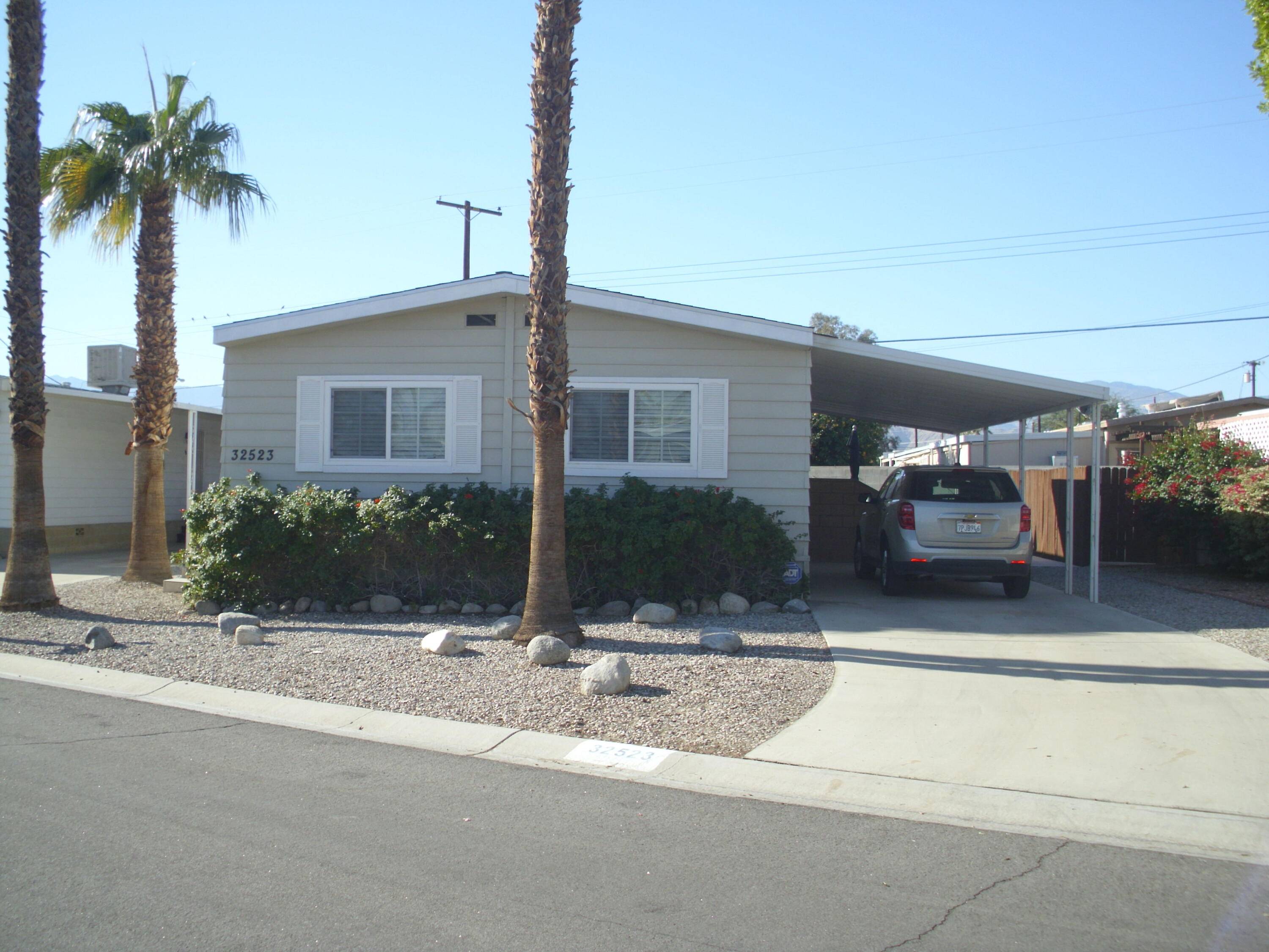 Thousand Palms, CA 92276,32523 Flagstaff AVE