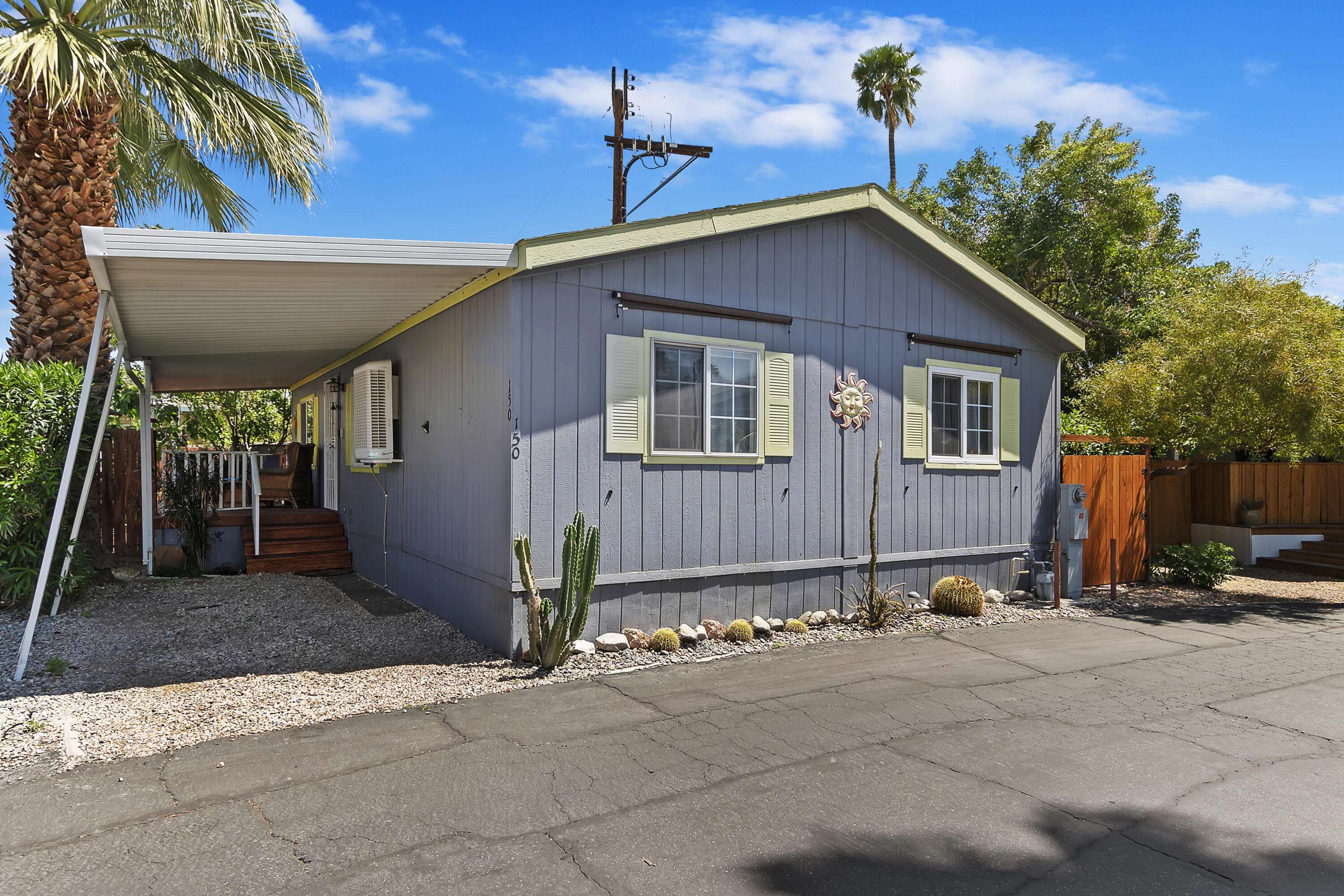 Palm Springs, CA 92264,150 Fondulac ST