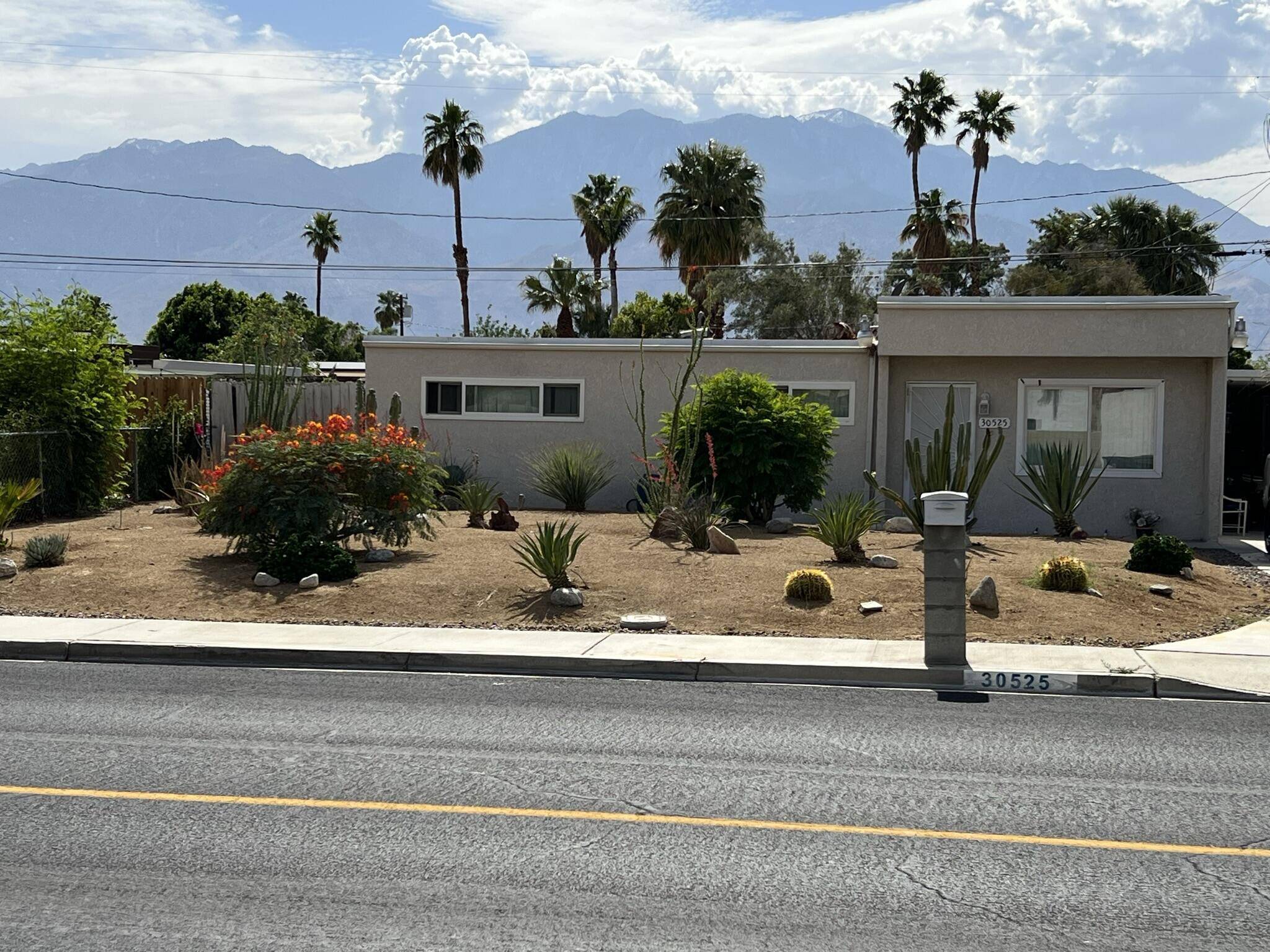 Cathedral City, CA 92234,30525 Avenida Maravilla