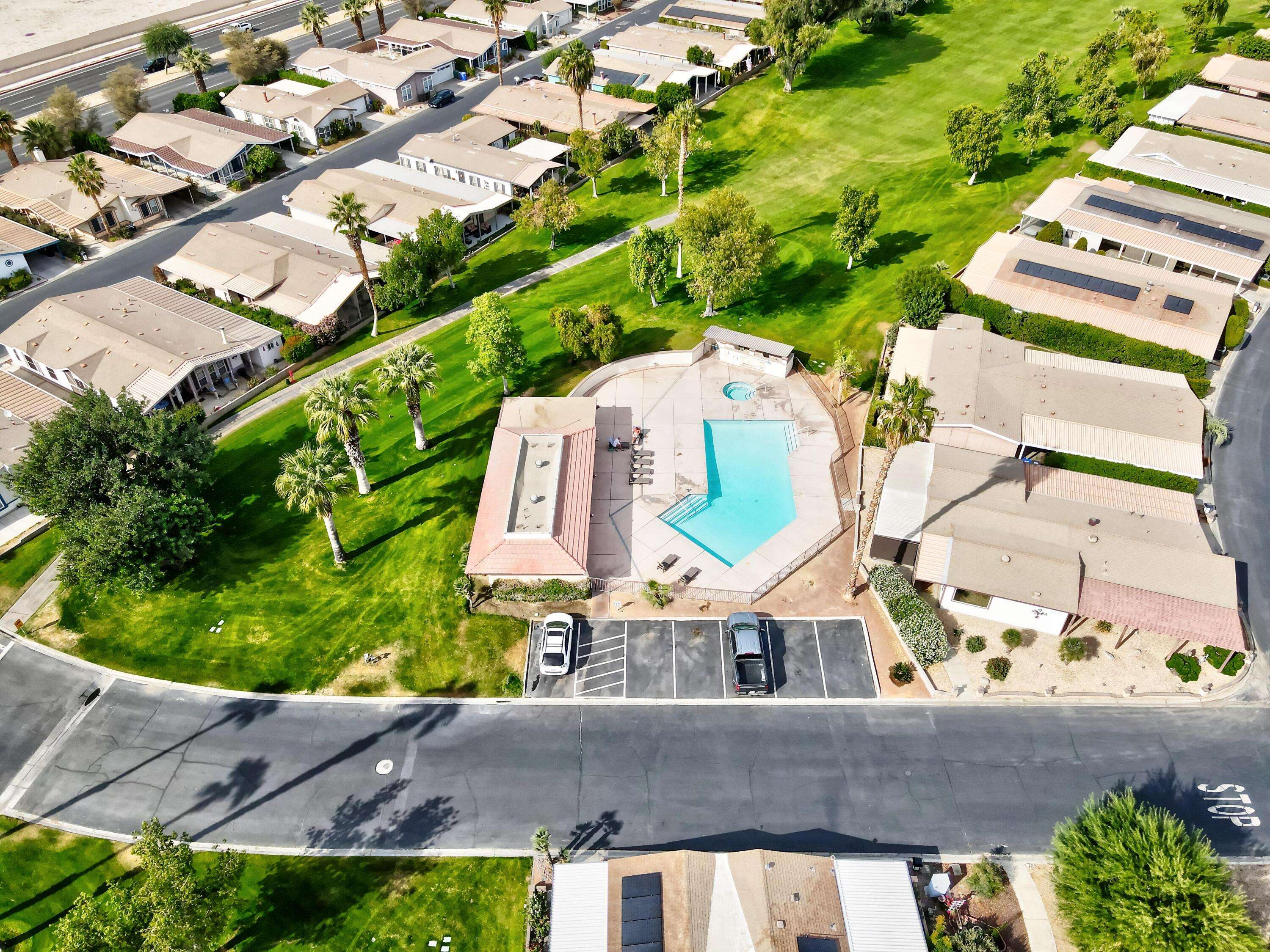 Palm Desert, CA 92260,73450 Country Club DR #329