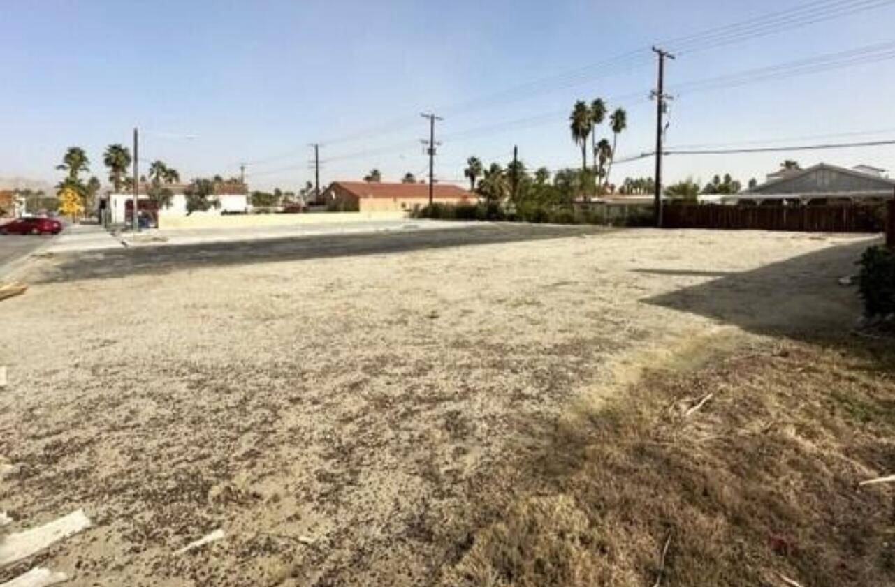 La Quinta, CA 92253,51370 Avenida Navarro