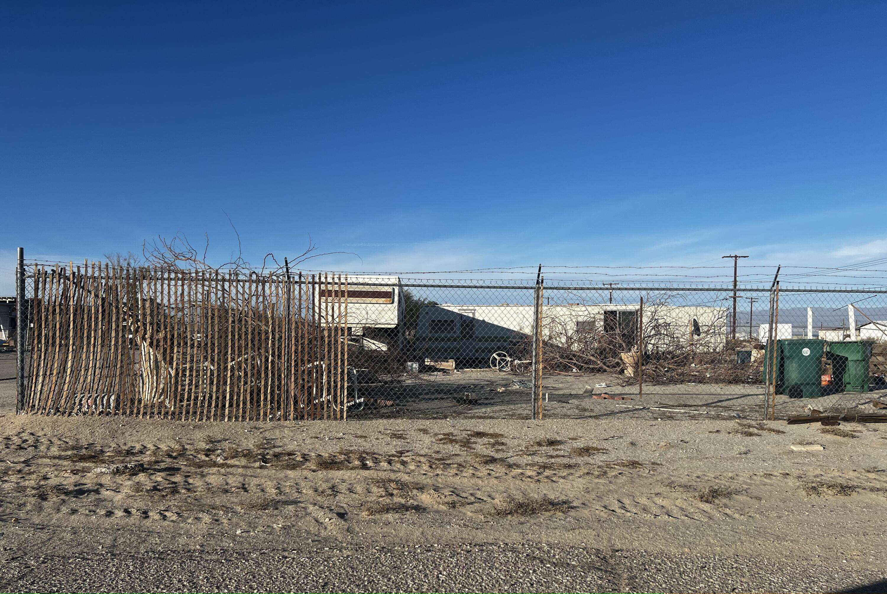 Salton Sea Beach, CA 92274,3352 Cal AVE