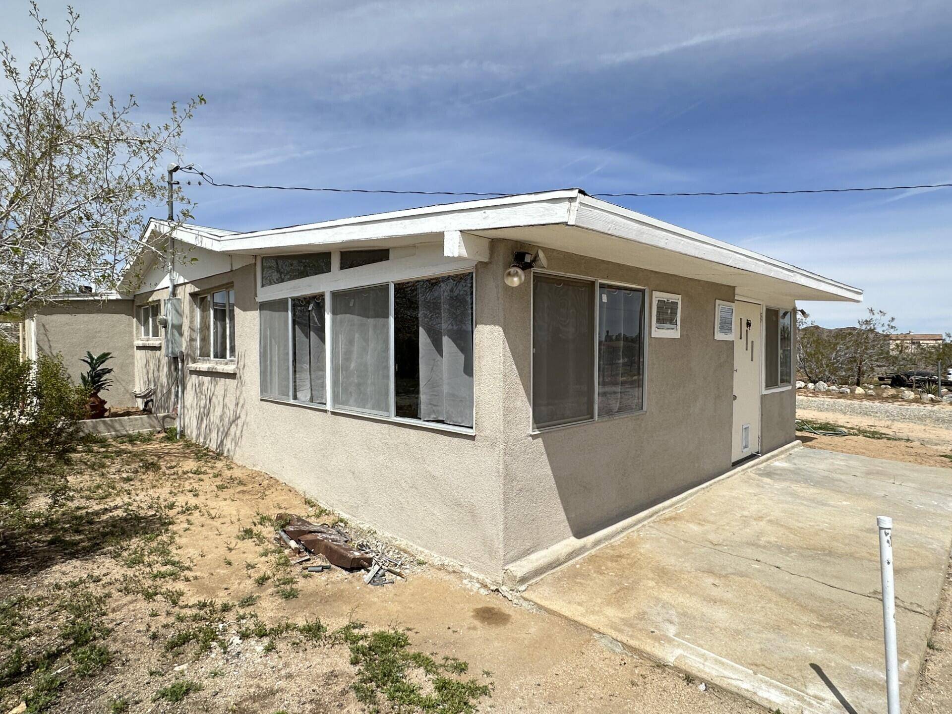 Yucca Valley, CA 92284,55686 Mira ST