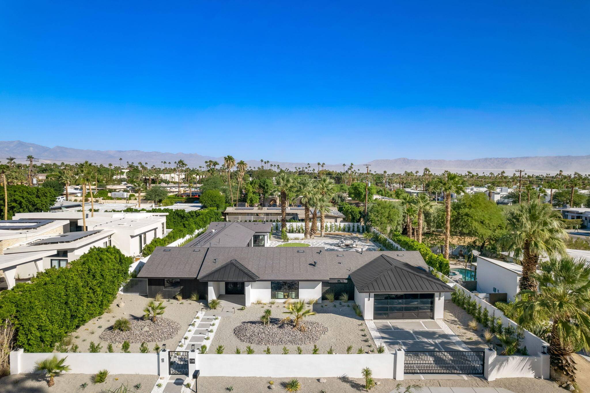 Palm Springs, CA 92262,538 E Miraleste CT