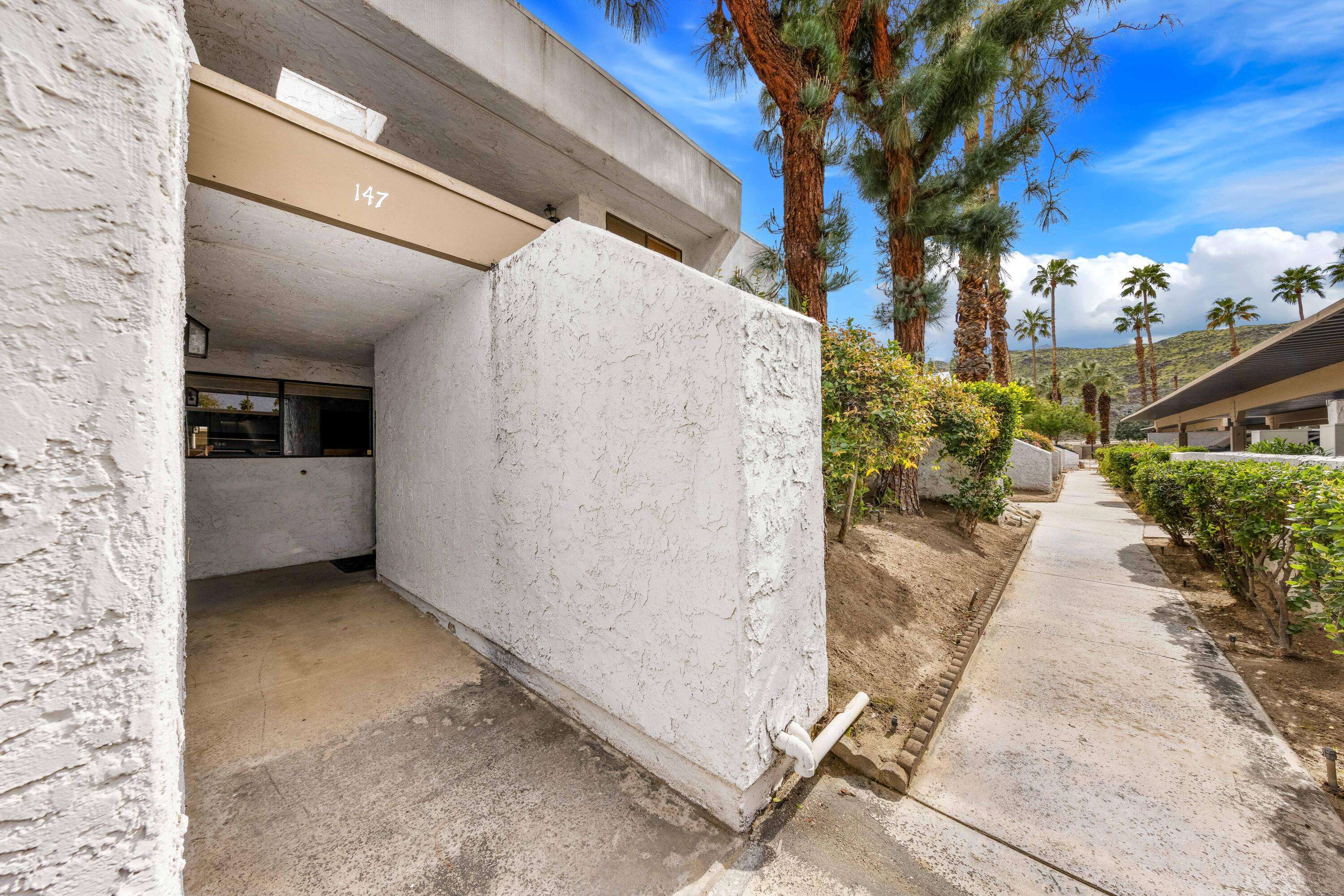 Palm Springs, CA 92264,5301 E Waverly #147