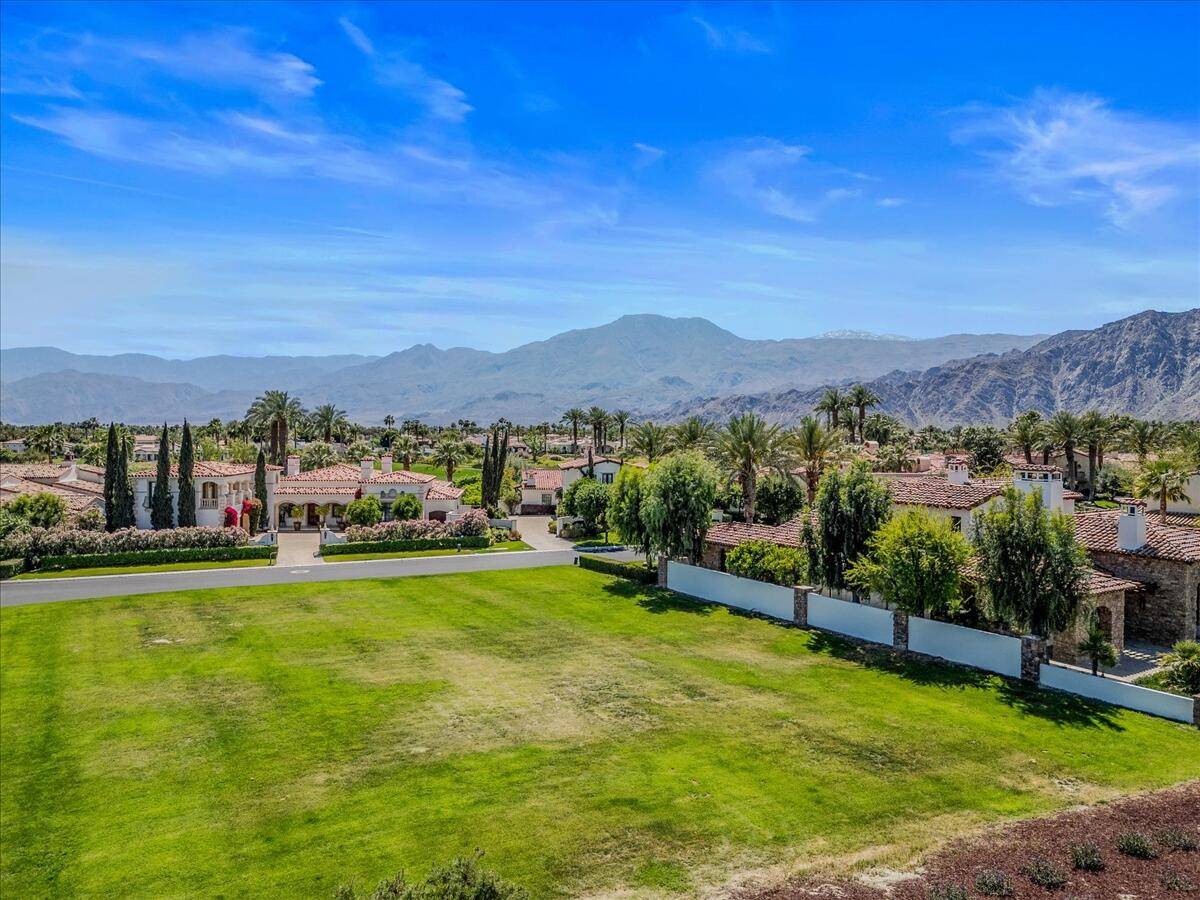 La Quinta, CA 92253,80760 Via Portofino