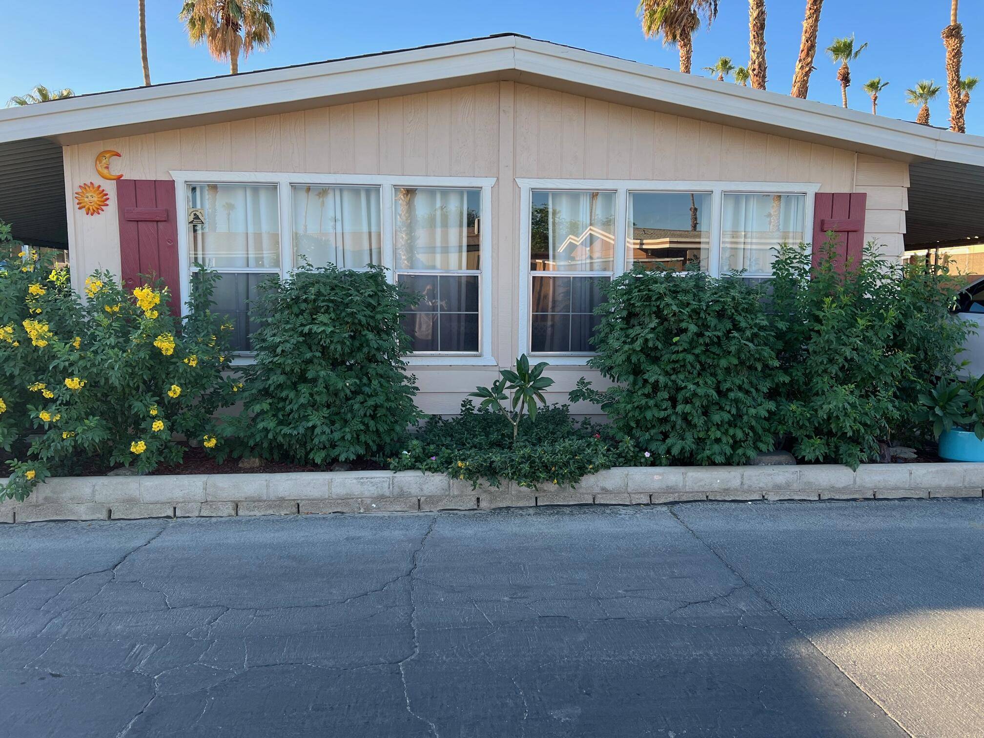 Indio, CA 92201,80000 Ave 48 #163