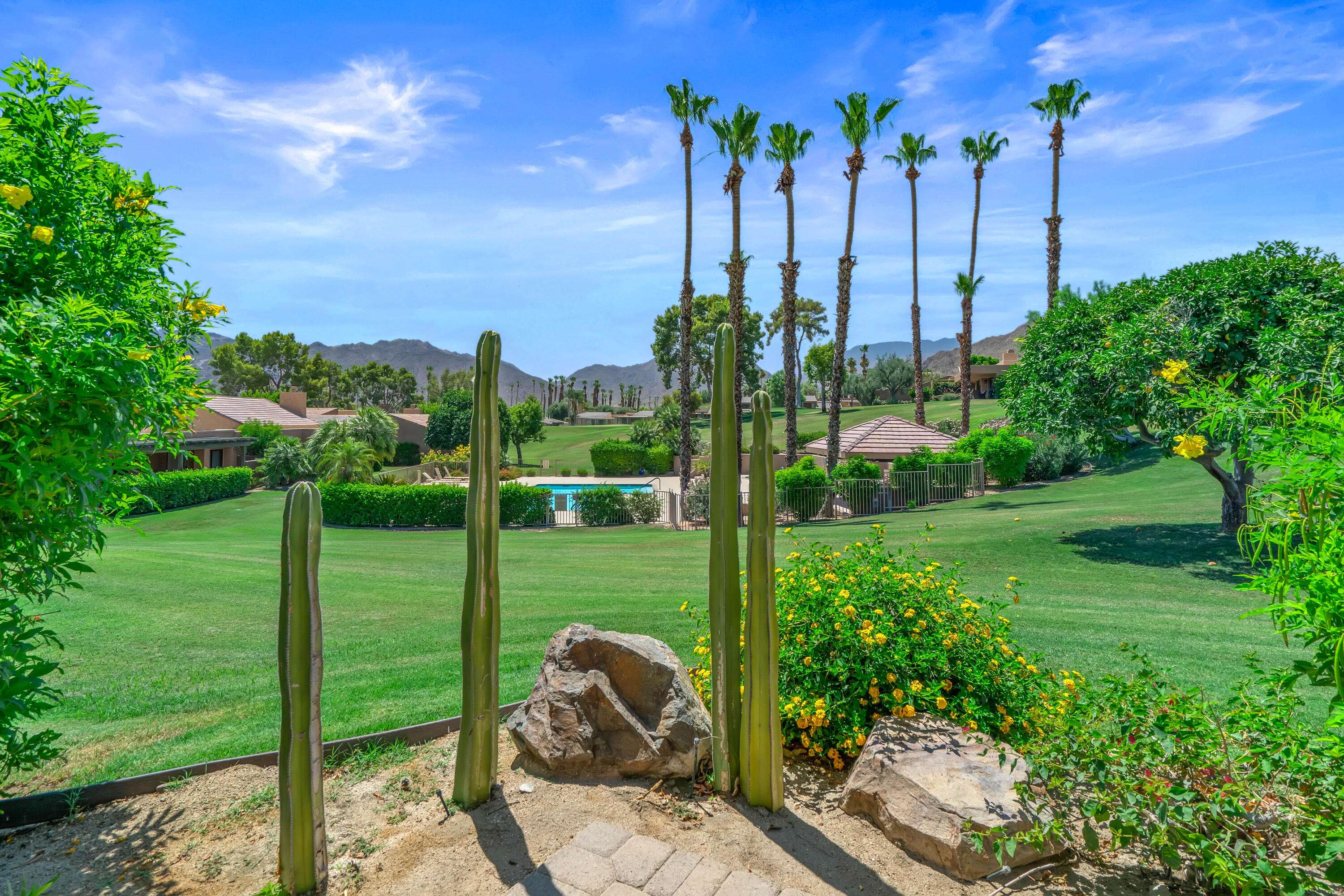 Palm Desert, CA 92260,73259 Boxthorn LN