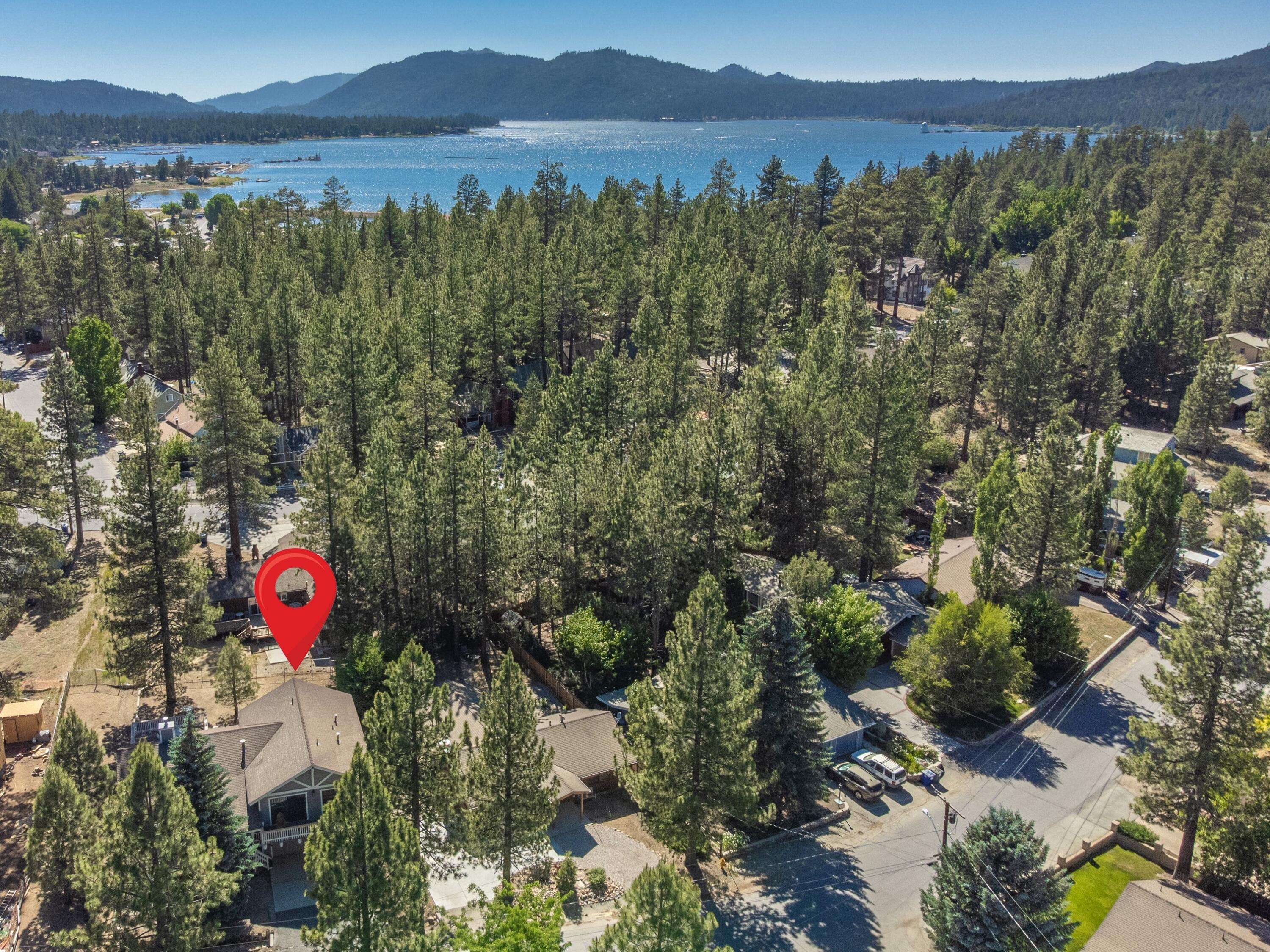 Big Bear Lake, CA 92315,234 Oriole DR