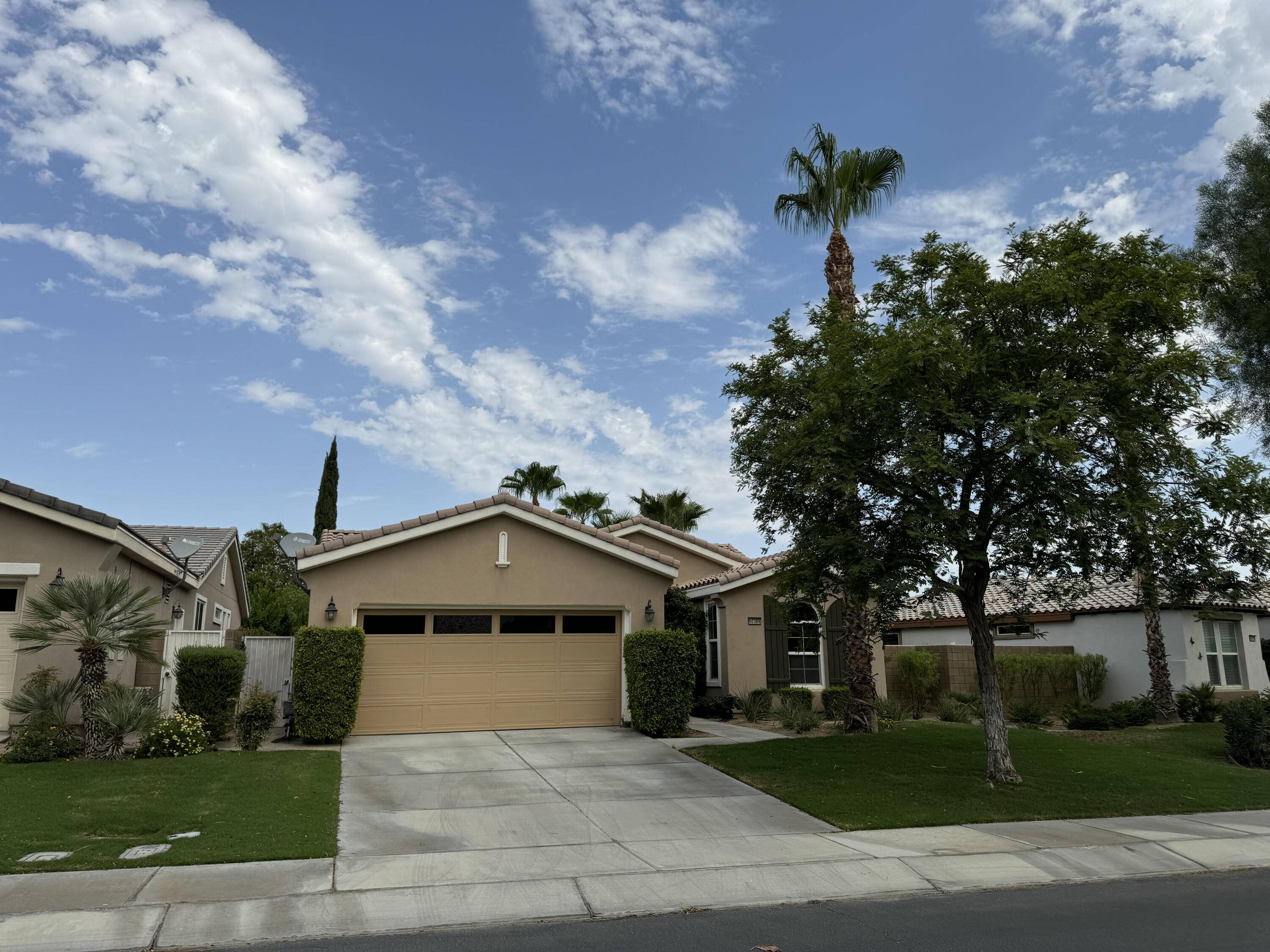 La Quinta, CA 92253,60389 Honeysuckle ST