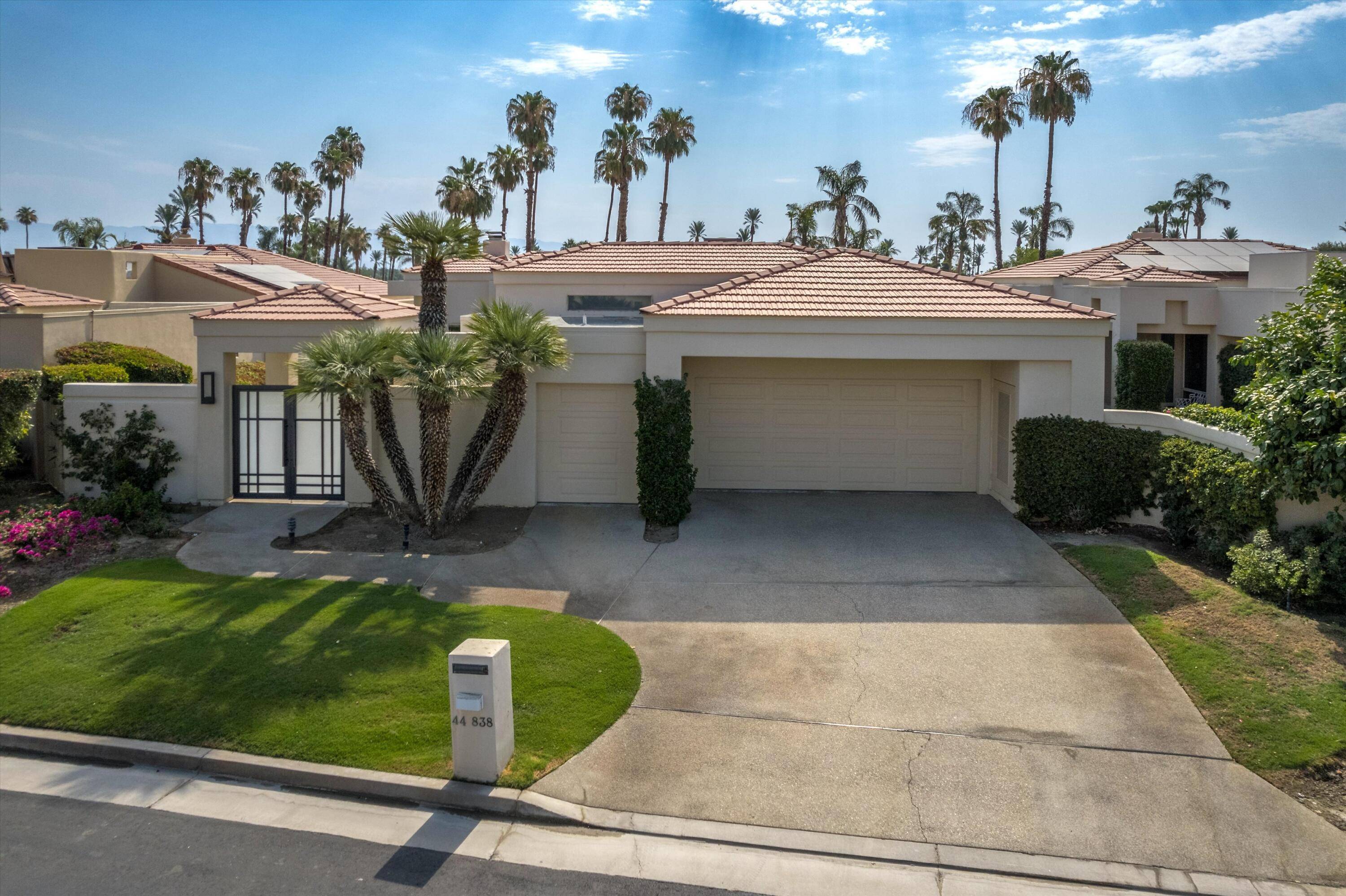 Indian Wells, CA 92210,44838 Turnberry LN