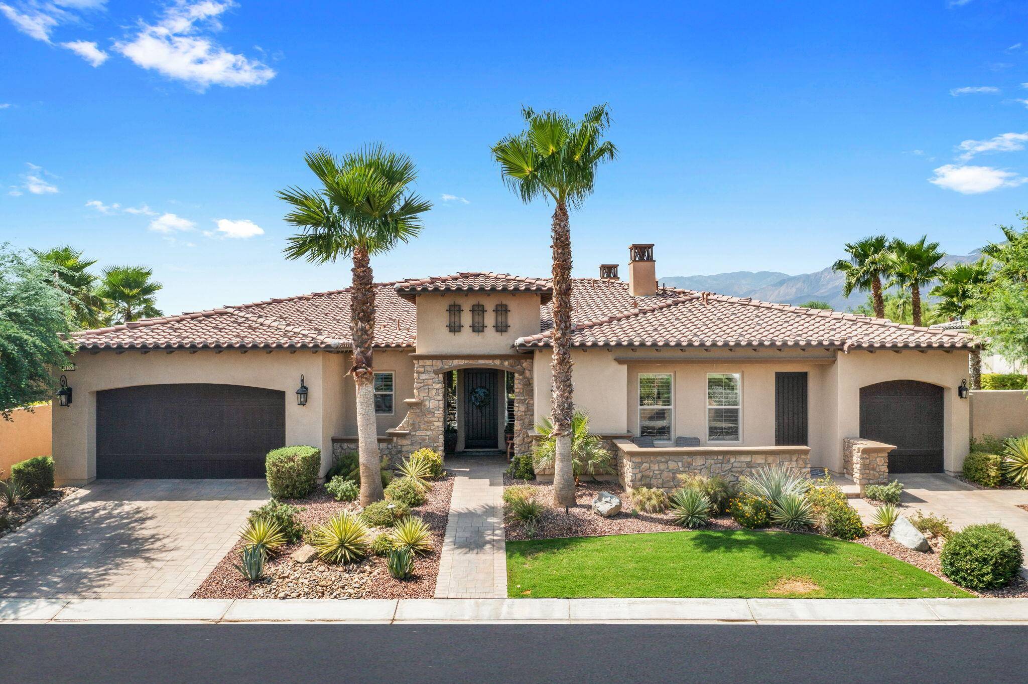 La Quinta, CA 92253,81555 Thunder Gulch WAY