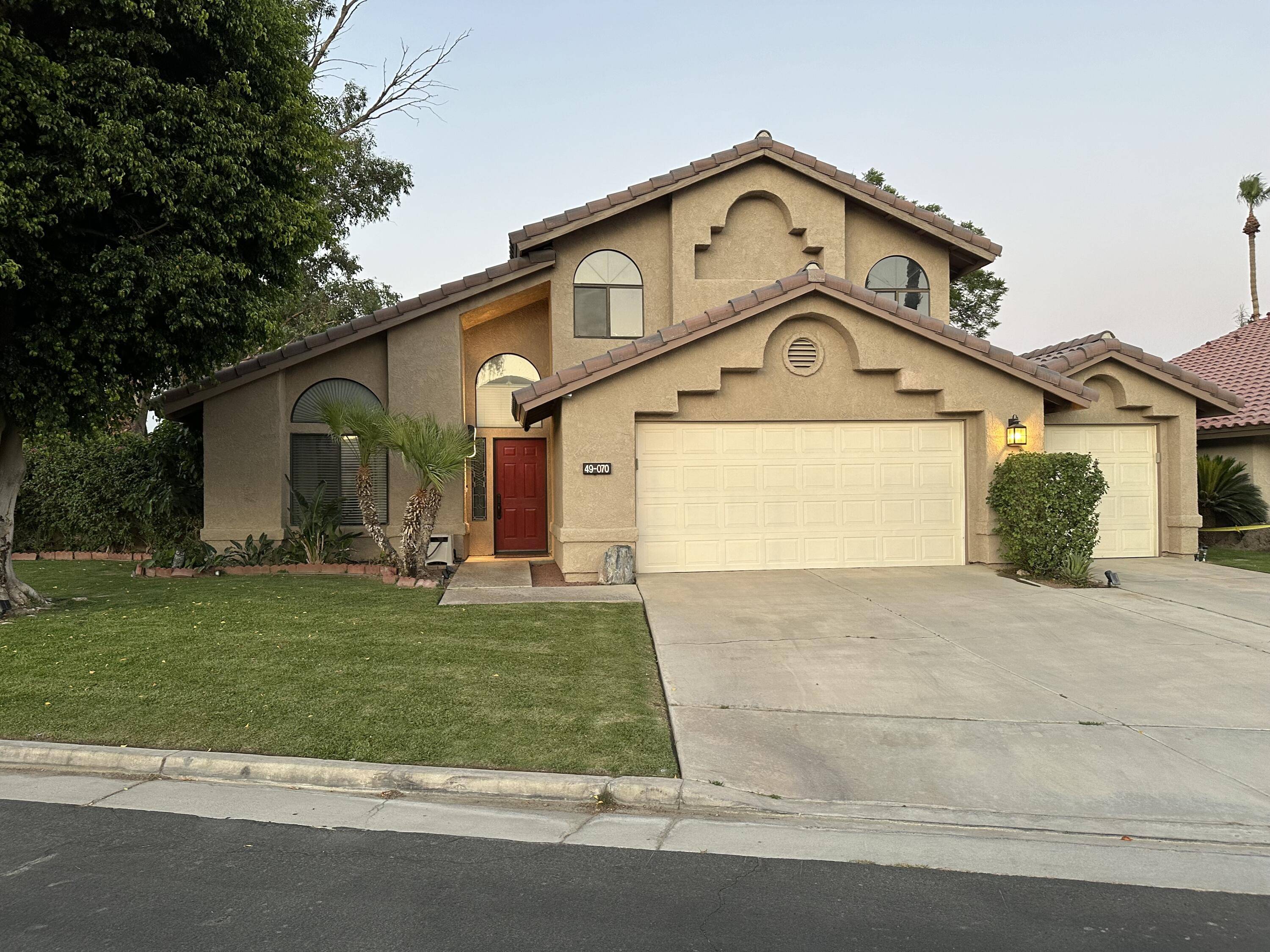 La Quinta, CA 92253,49070 Serenata CT