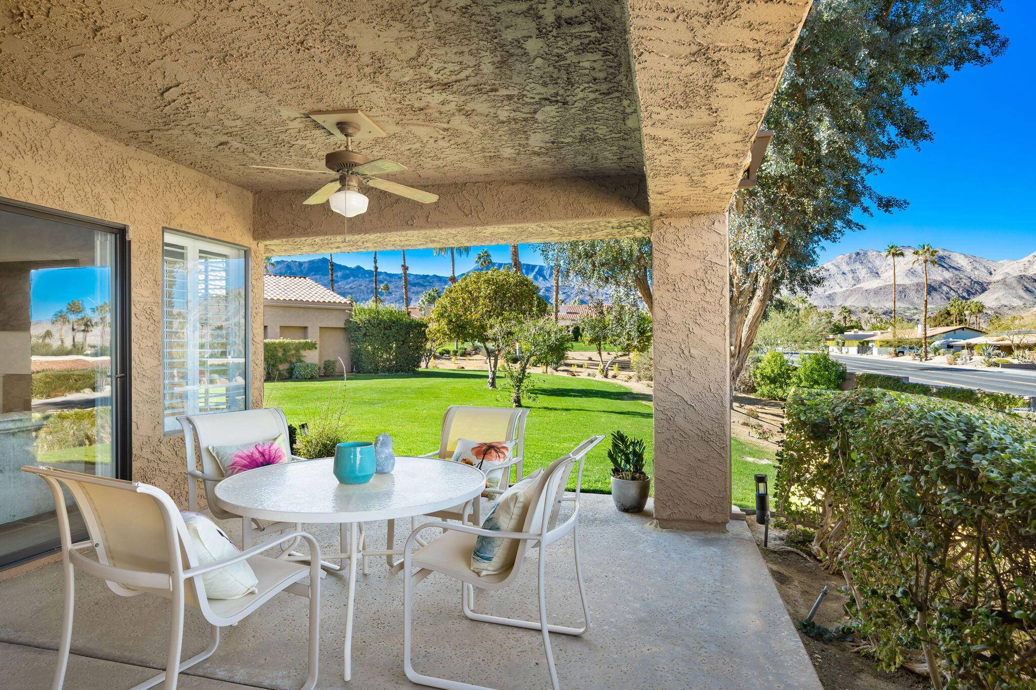 Palm Desert, CA 92260,48624 Torrito CT