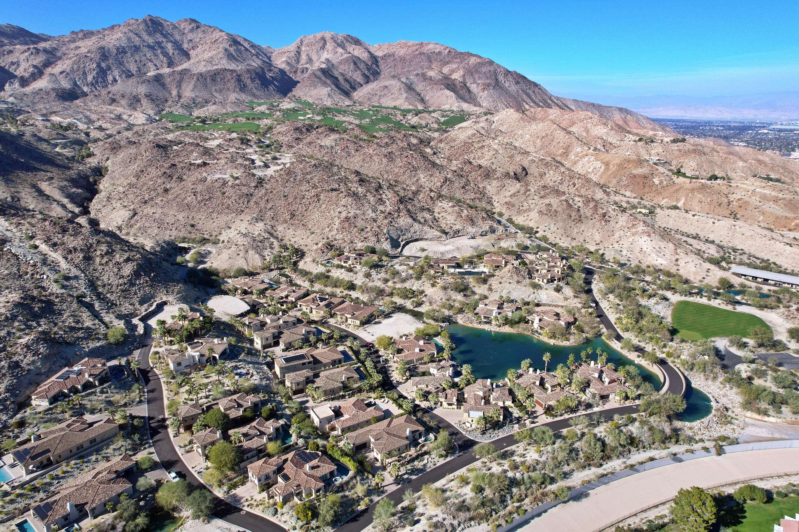 Palm Desert, CA 92260,72335 Bajada TRL