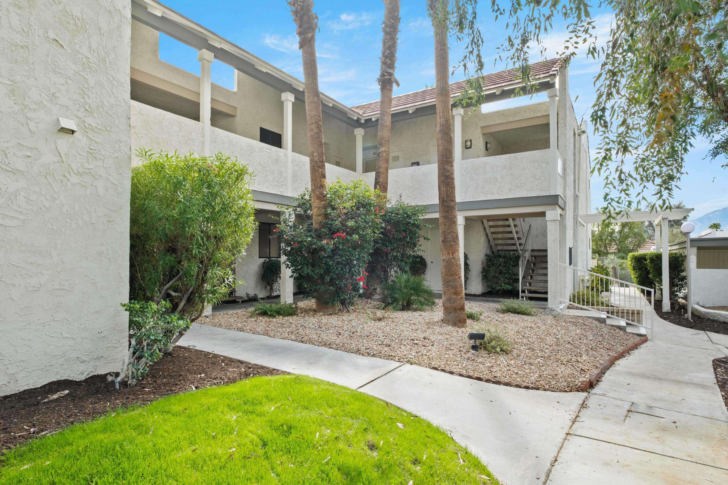 Palm Springs, CA 92262,413 E Via Escuela #611