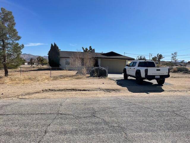 Yucca Valley, CA 92284,58573 Sunflower DR