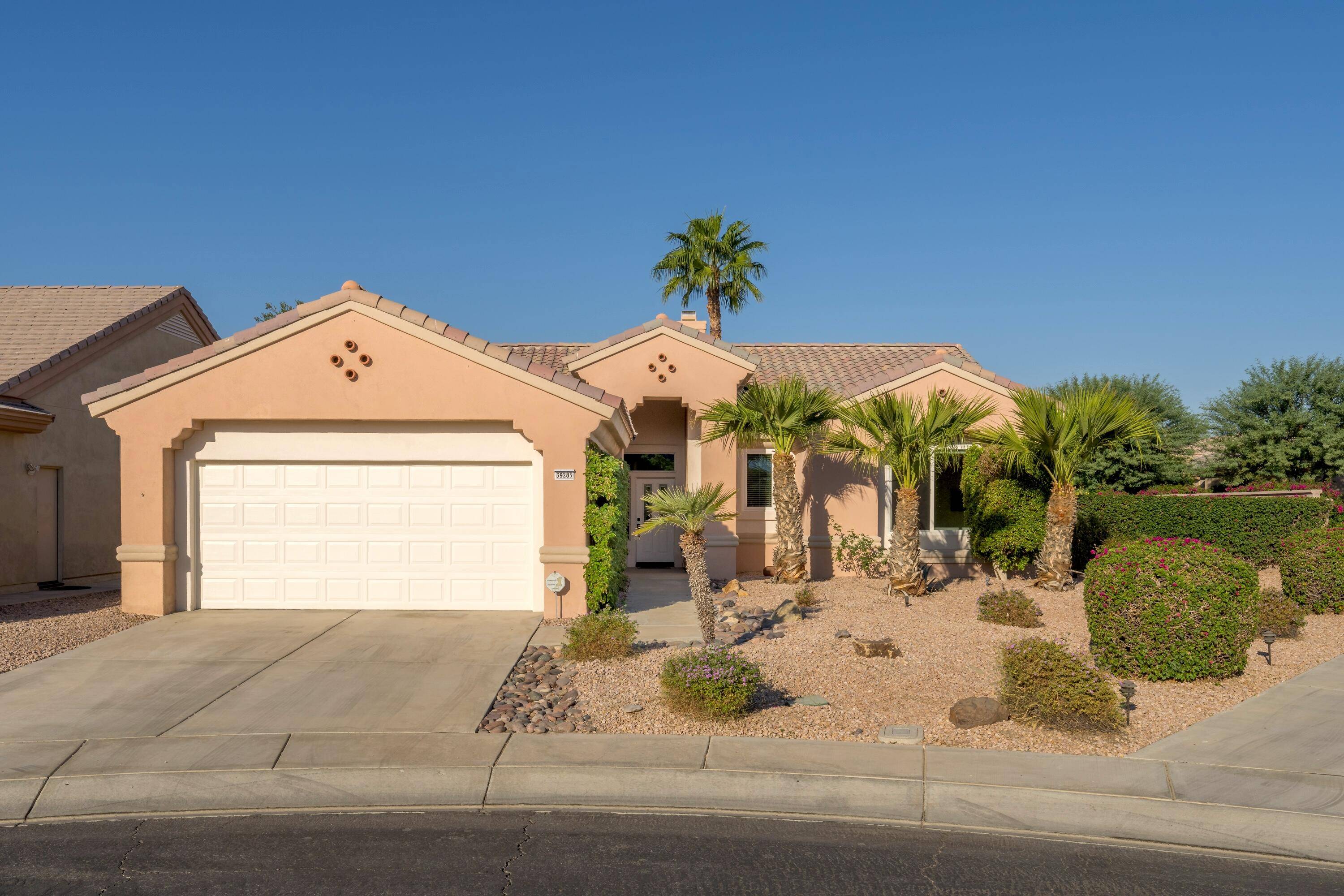 Palm Desert, CA 92211,39285 Mirage CIR