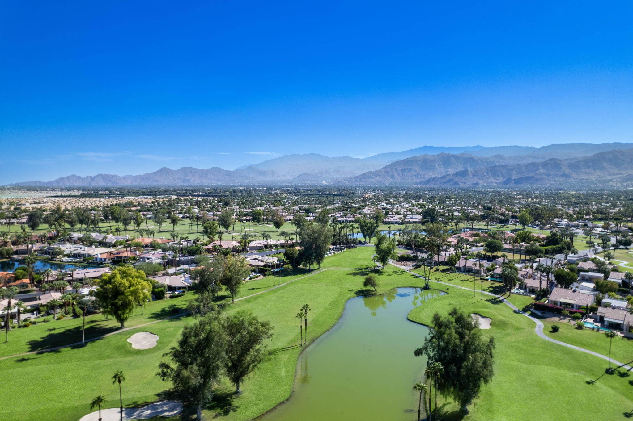 Rancho Mirage, CA 92270,12102 Turnberry DR