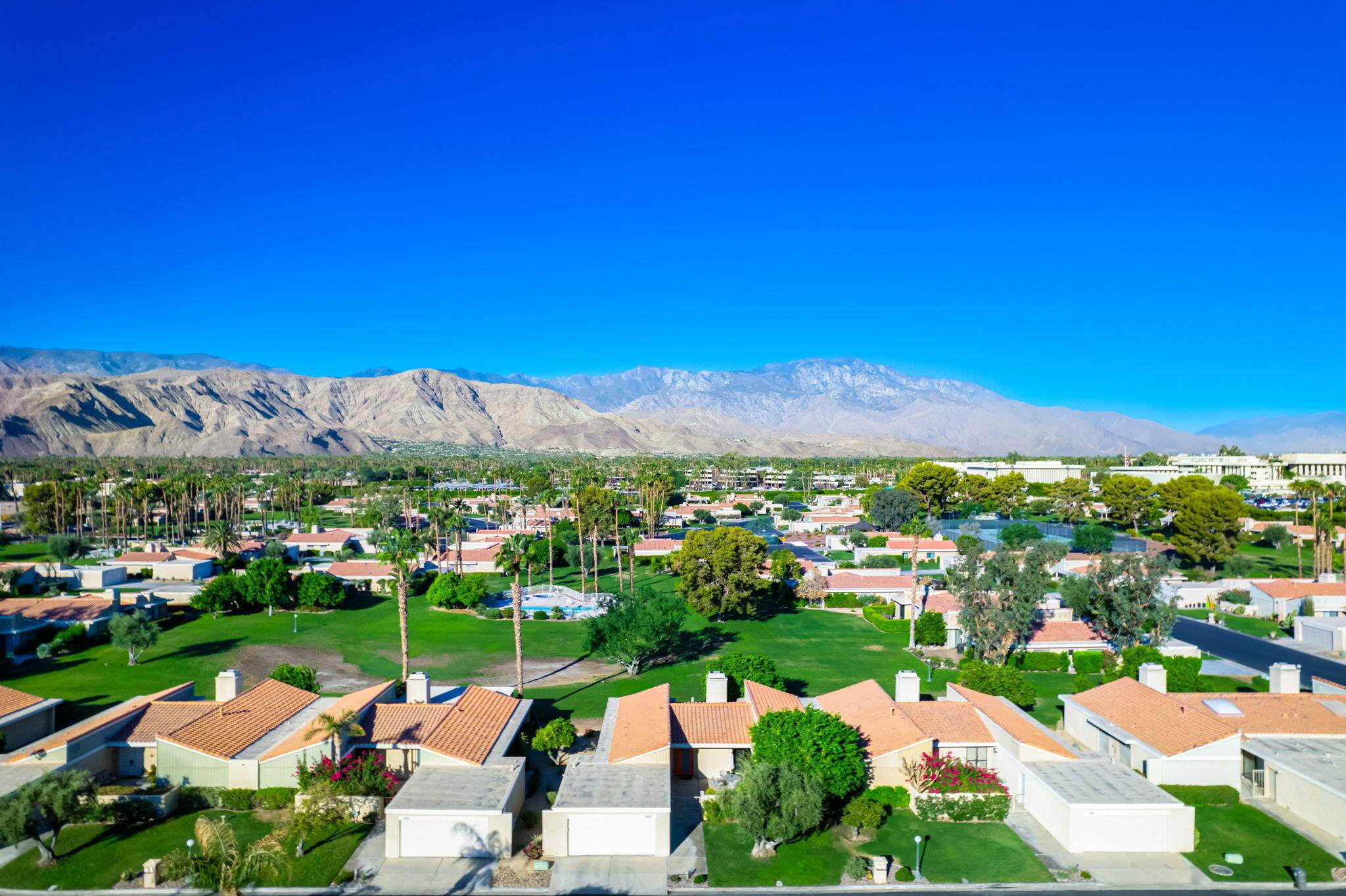 Rancho Mirage, CA 92270,39745 Burton DR