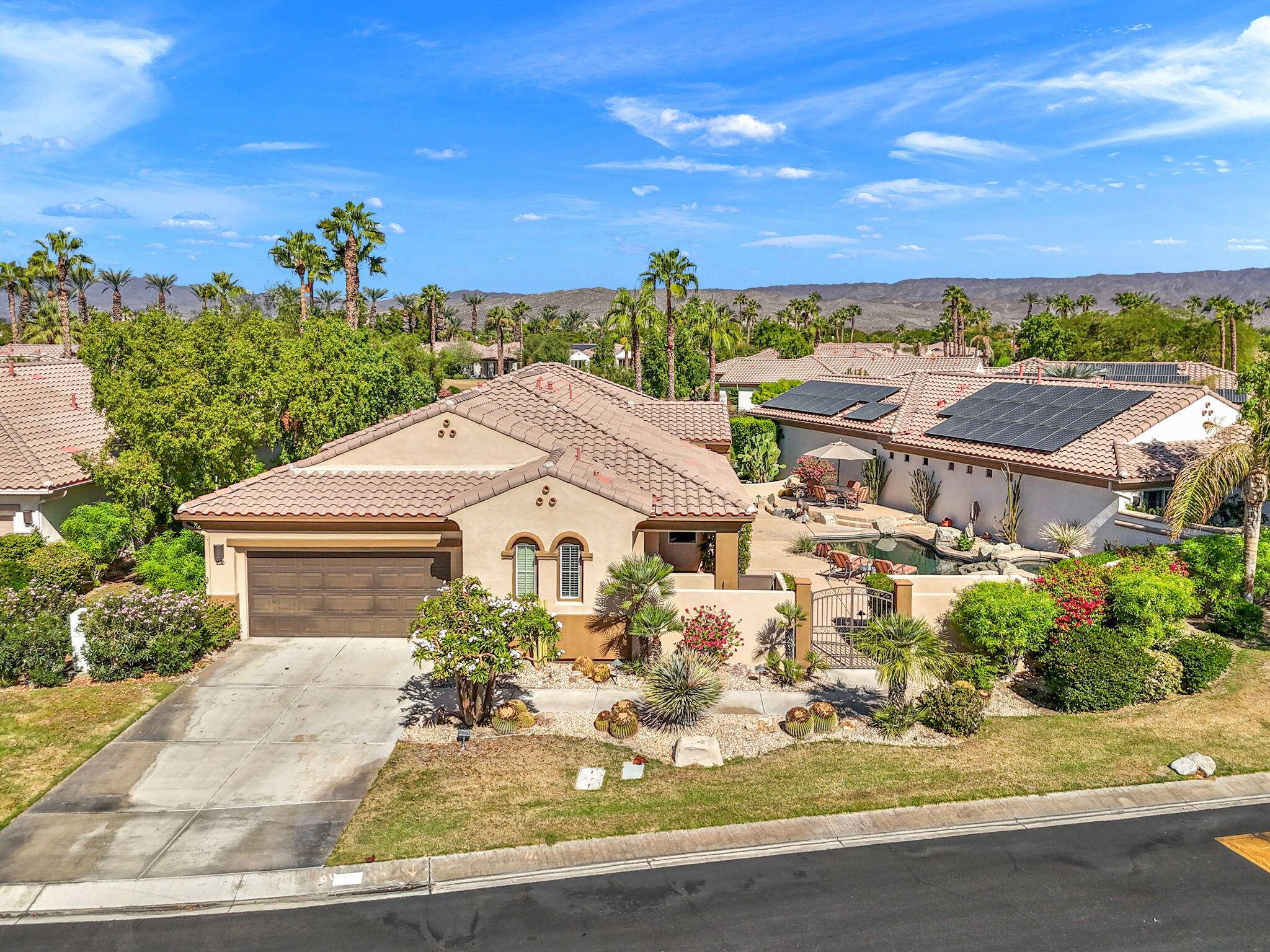 Rancho Mirage, CA 92270,106 Lakefront WAY