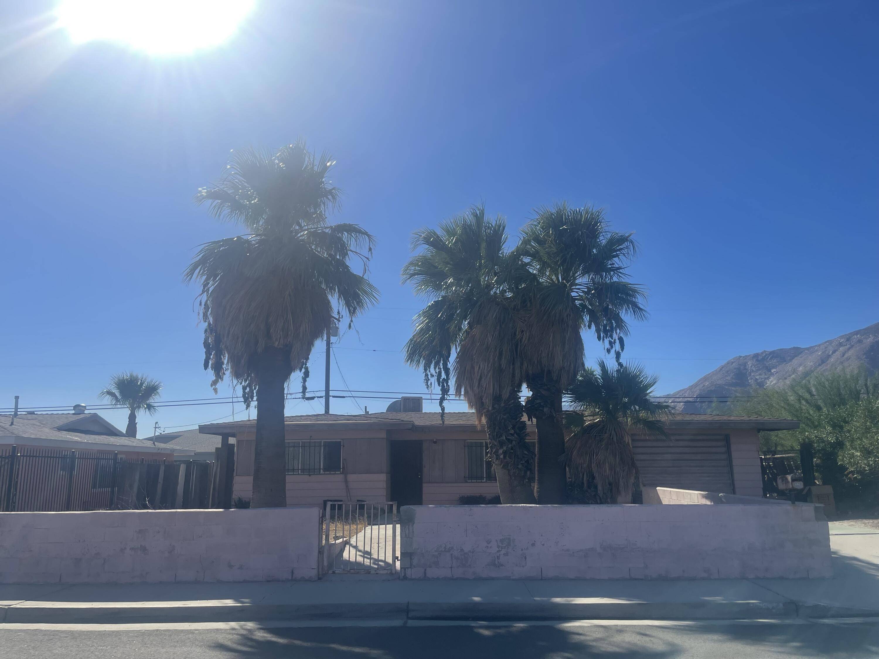 Palm Springs, CA 92262,329 W Avenida Cerca