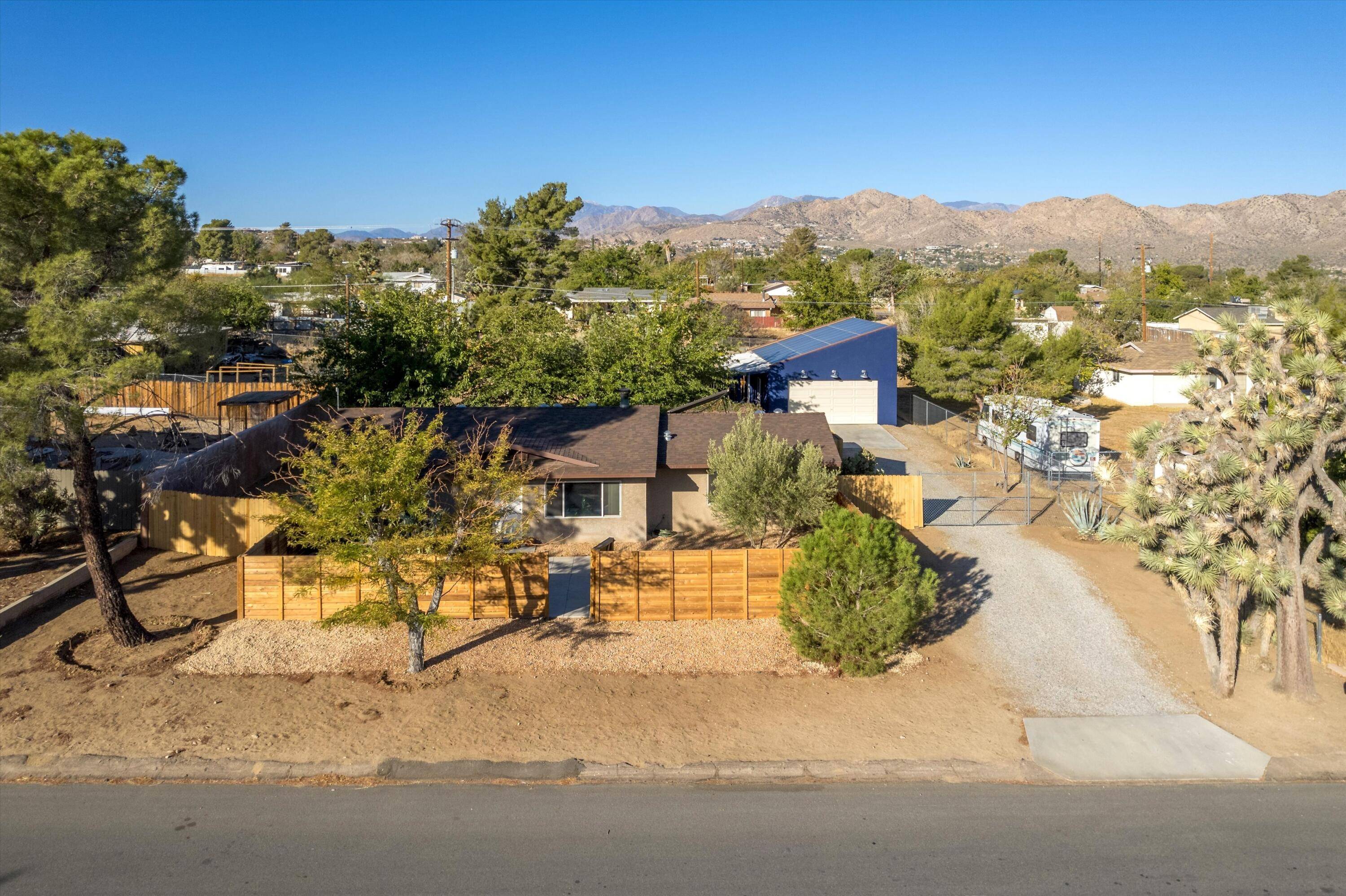 Yucca Valley, CA 92284,7776 Fox TRL