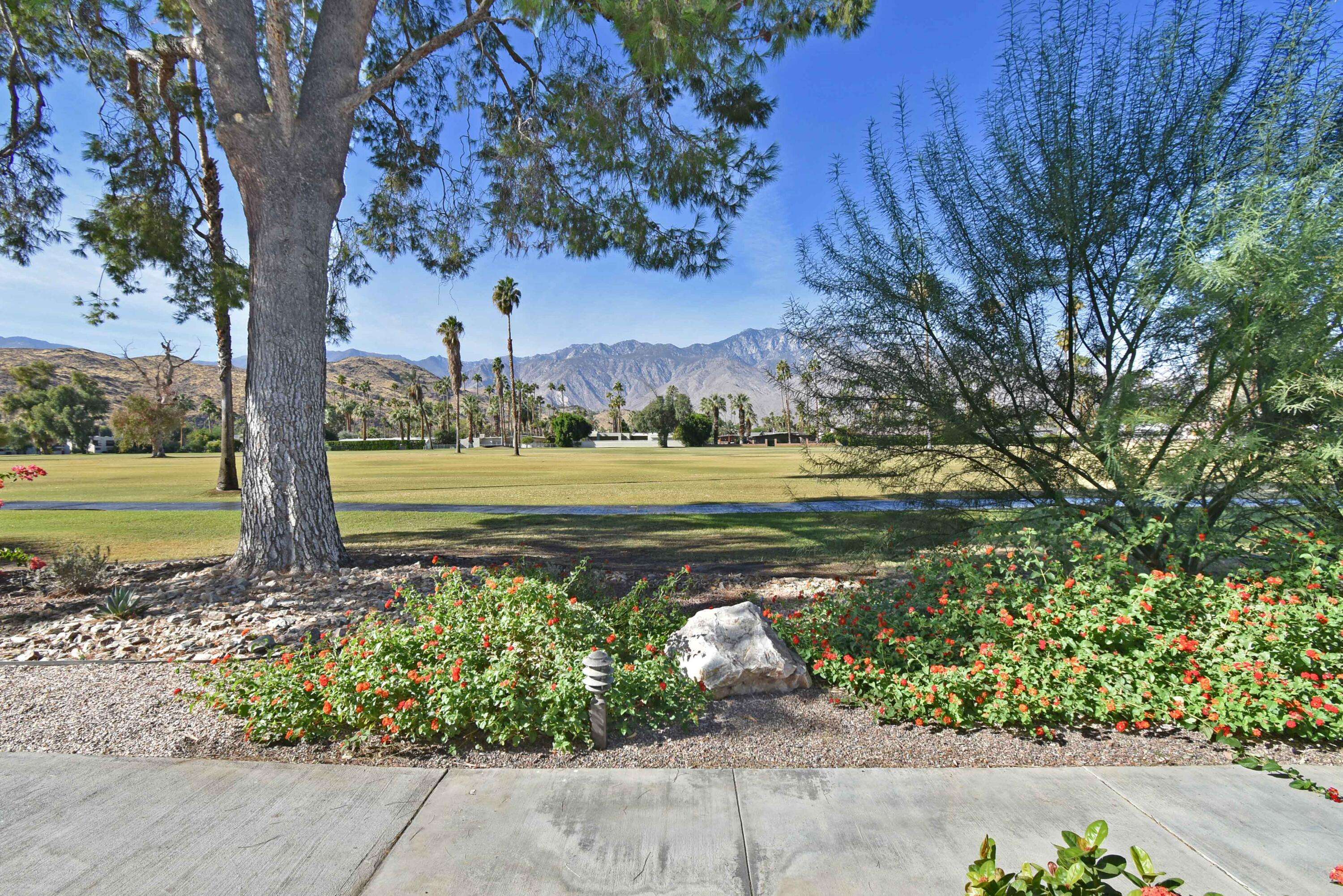 Palm Springs, CA 92264,5300 Los Coyotes DR