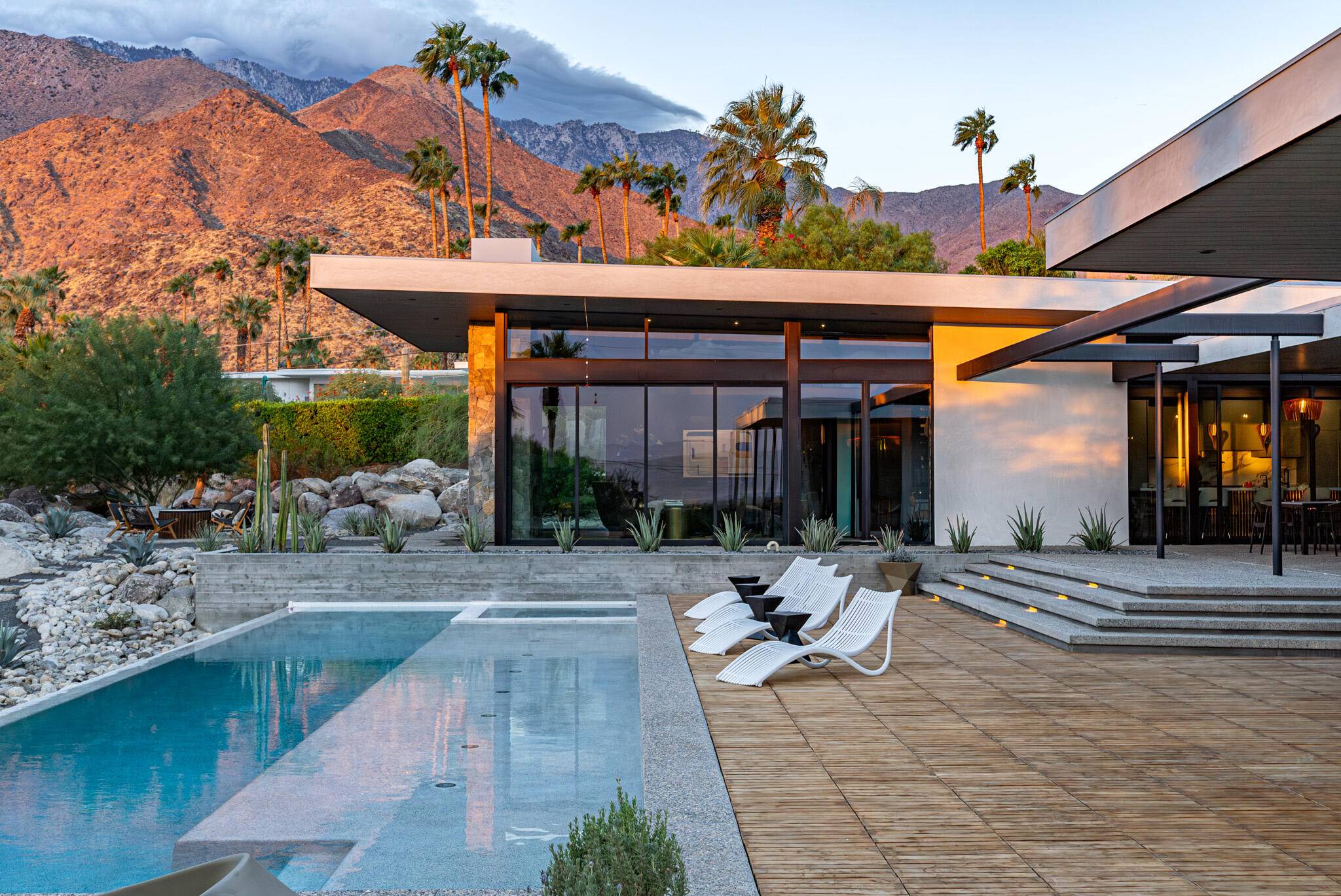 Palm Springs, CA 92262,775 W Chino Canyon RD